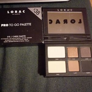 Lorac pro to go palette
